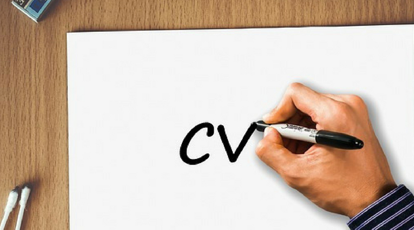 Making a Stellar Impression: The Dos and Don’ts of Effective CV Writing