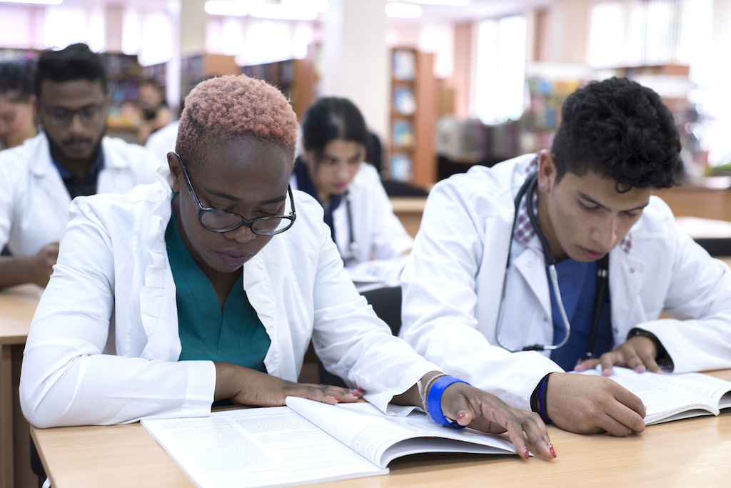 5 Questions To Ask Yourself Before Applying To Medical School