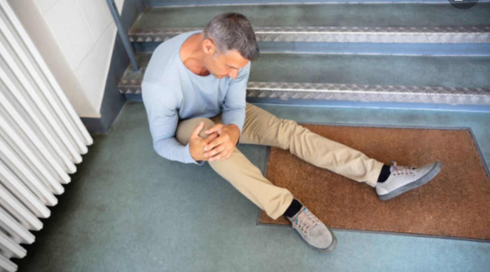 How To Deal With A Slip And Fall Injury At Your Business