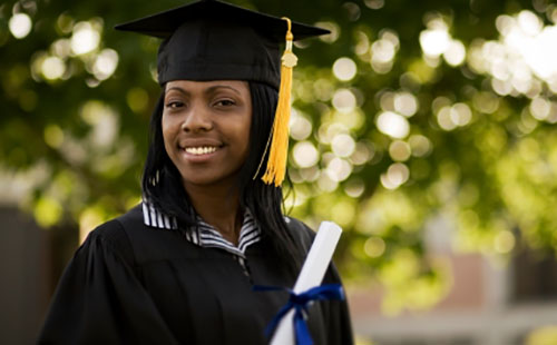 Phenomenal Woman Scholarship 2022 for African American Female students